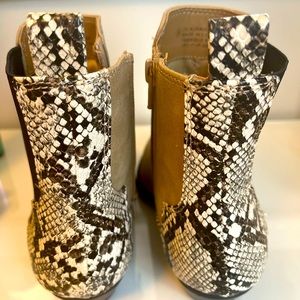 Booties tan suede and croc combo. Size 8. Never worn.